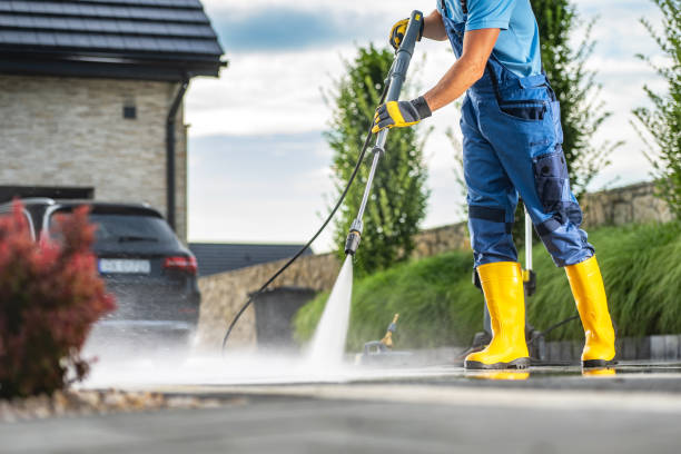 Best Pressure Washing Brick  in Lindale, GA